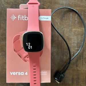 Fitbit Versa 4 Smartwatch - Coral
